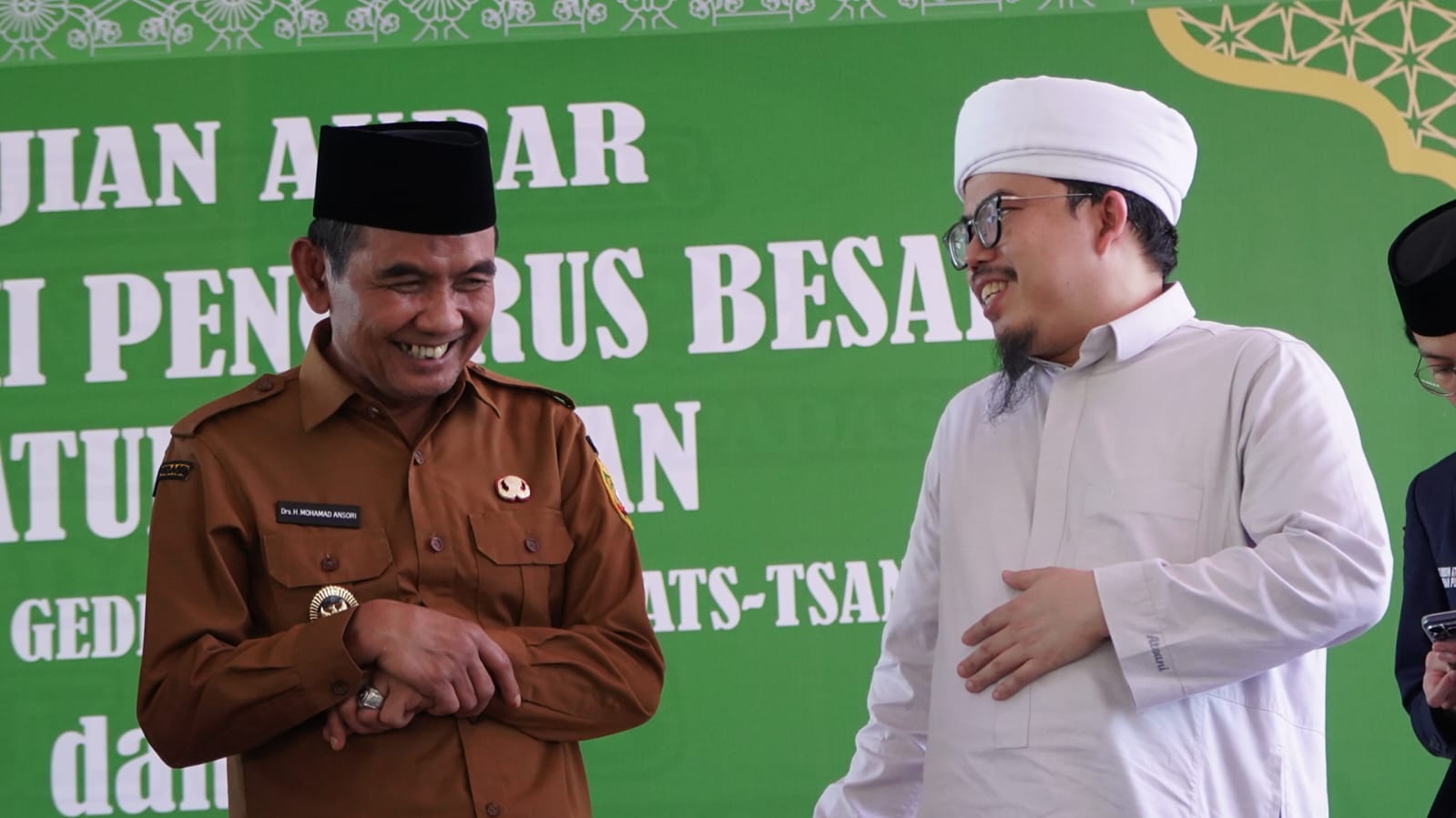 Hadiri Harla ke 30 tahun YPP NW Padasuka Kecamatan Lunyuk.Wabup Ansori Harap Pesantren Menjadi Pembina Generasi Muda